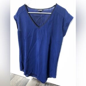 Express navy top women’s M